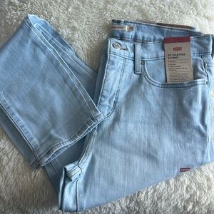 Levi’s 311 Shaping skinny jeans